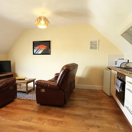 Leabhar Beag * Kenmare