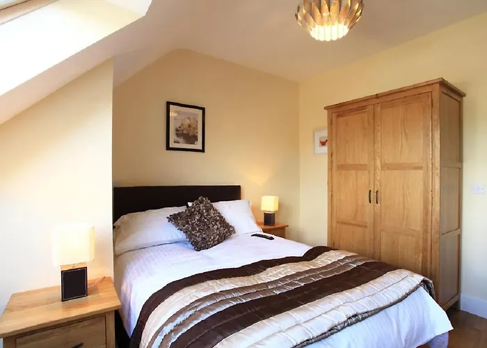 Leabhar Beag * Kenmare